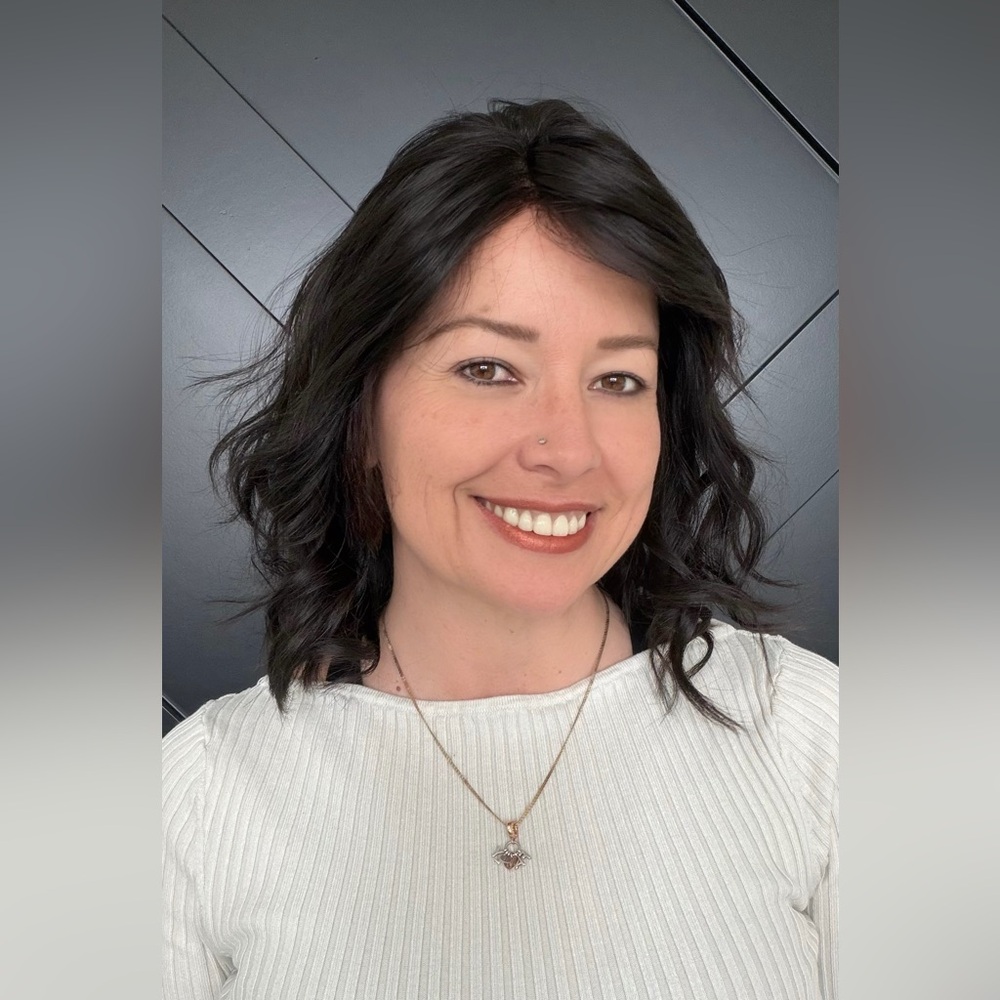 SOLD Highline Wig 
New price $550 OBO
NATURAL SOFT BLACK Pre-loved